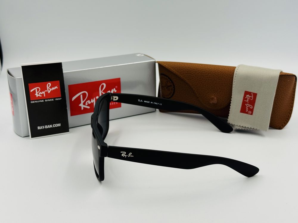Солнцезащитные очки Ray Ban Wayfarer 2140 Matte Black 54мм стекло