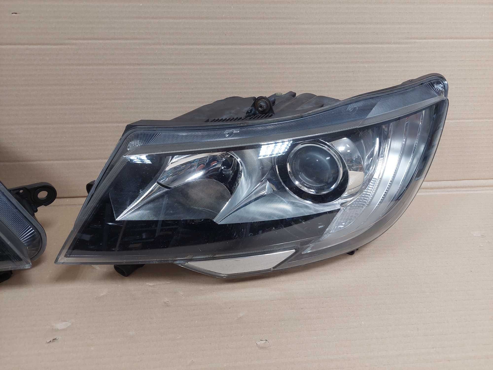 Skoda Superb 2 II LIFT 13-15r lampa przód prawa + lewa zwykłe H7 EU