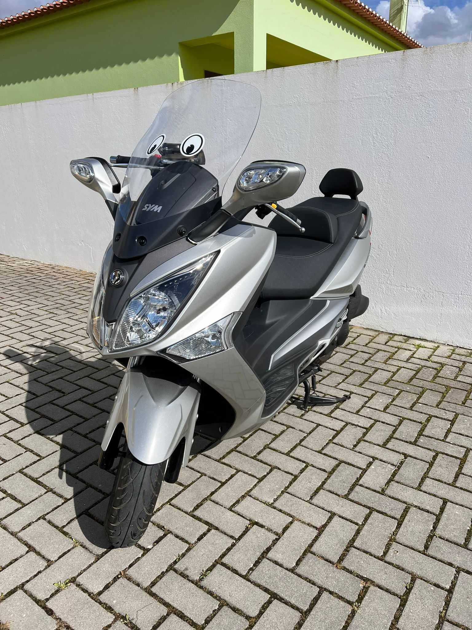 Scooter Sym 125 gtsi