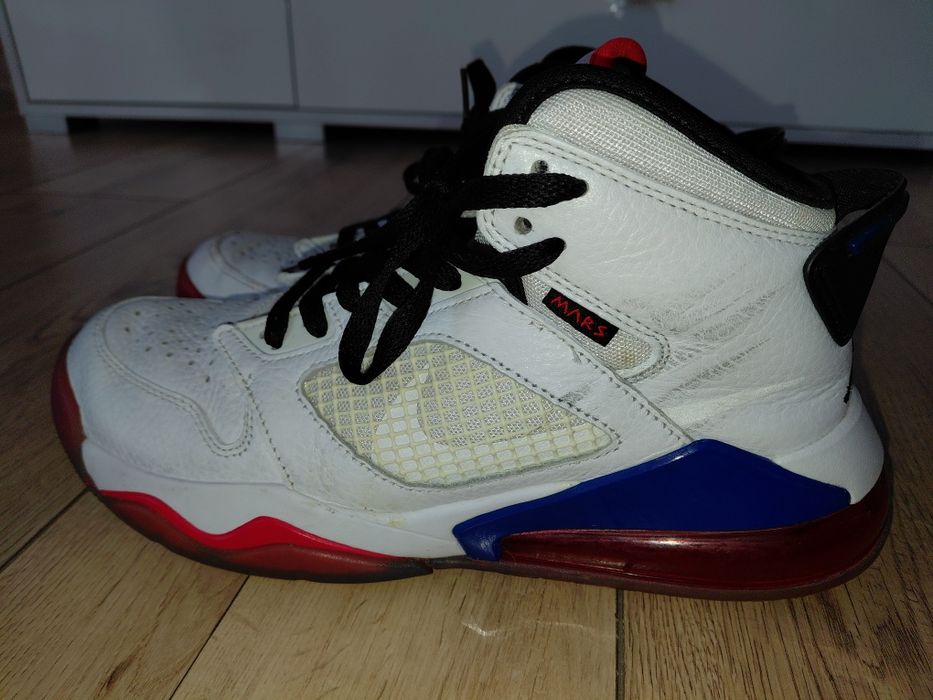 Джордан Марс 270 40.5 розмір