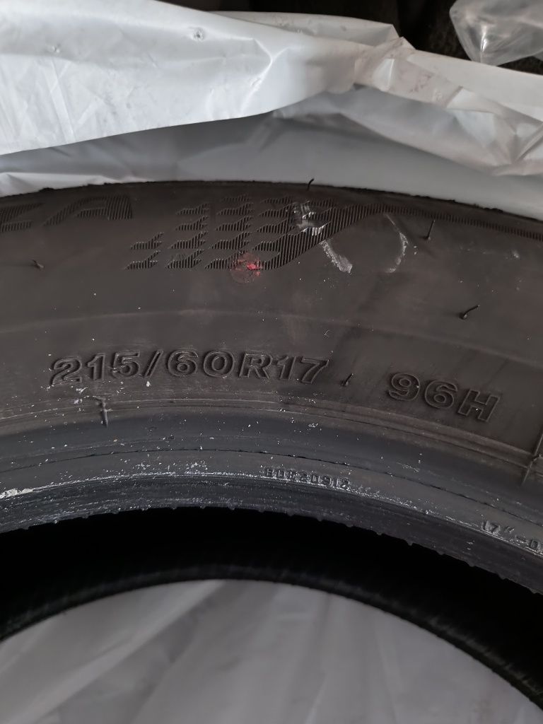 Opony Bridgestone Turanza 215/60 r17 letnie jak nowe