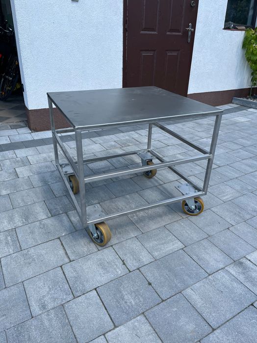 Stolik nierdzewny warsztatowy na kółkach ręcznie robiony