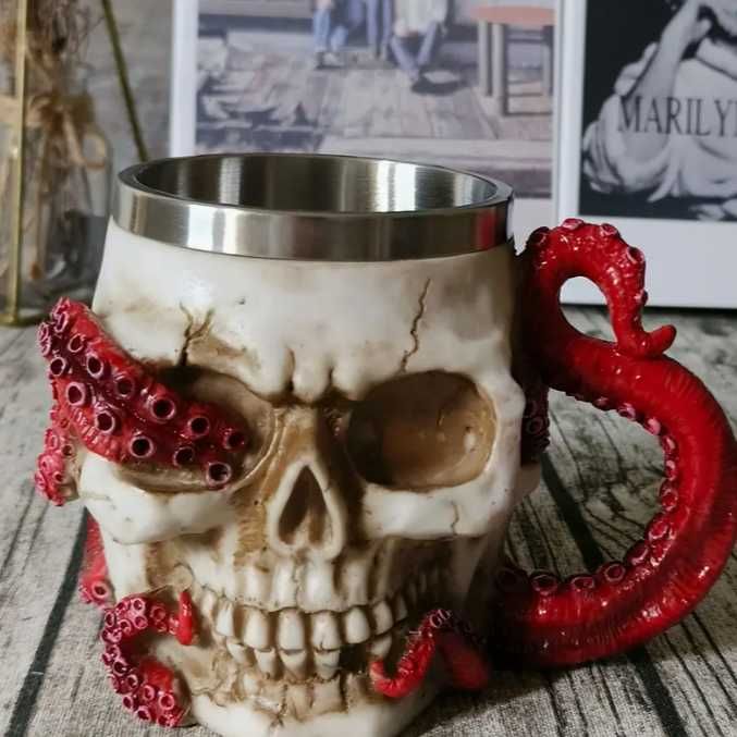 Caneca Caveira com Tentáculos