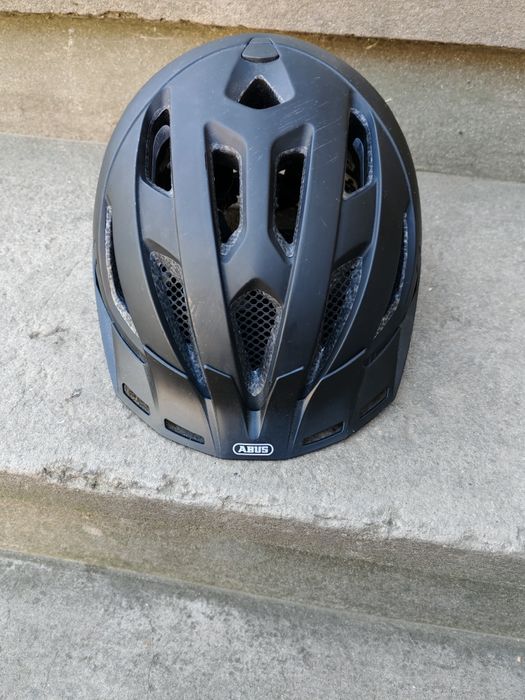Велошлем abus urban 3.0 ( 52-58 см)