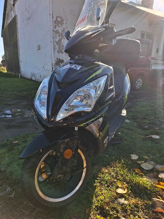 Skuter " Blinc Falcon 50 " euro 5 na wtrysku .