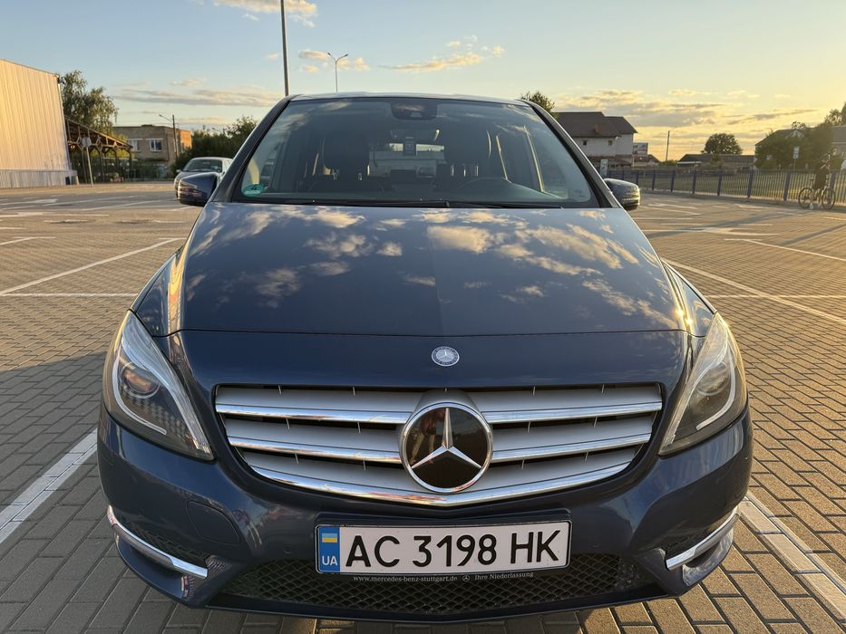 Mercedes benz b200 W246