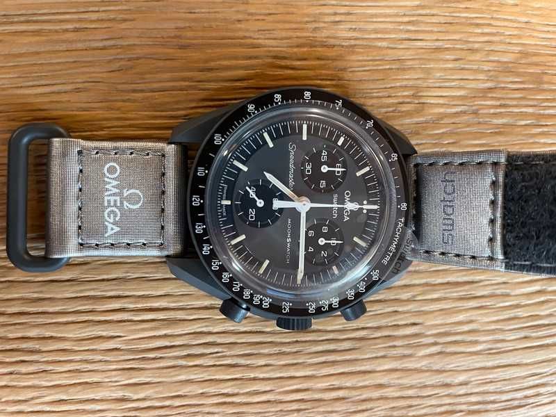 Zegarek Omega x Swatch SO33A100 Mission to Mercury - Trwały materiał