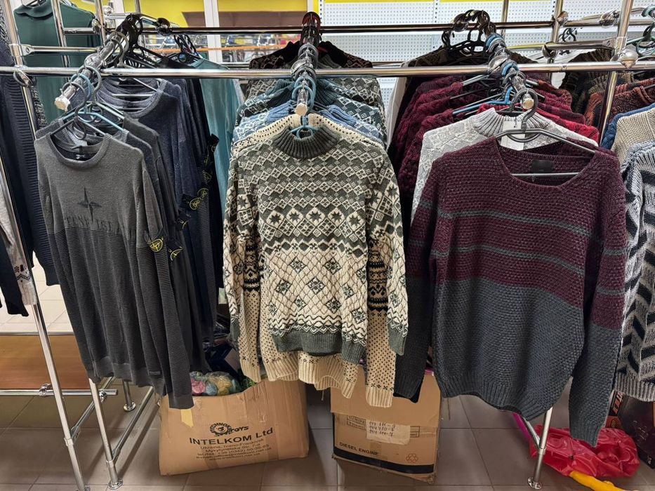 Чоловічі кофти светри водолазка лонгслів