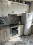 Продам 2х.квартиру 8/9 S-52м2. кирпич,газ, на П.Поле