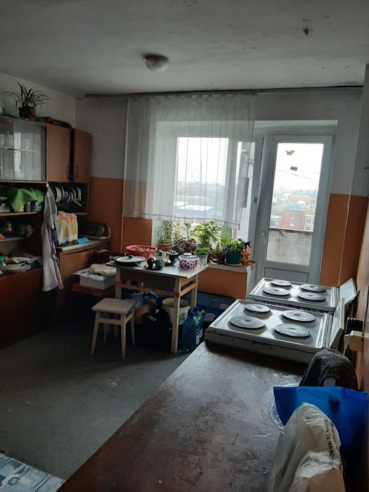 Метро Нивки Святошин, вул.Чистяківська 28