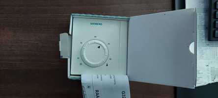 Termostat pokojowy Siemens RAA21 - 9 sztuk