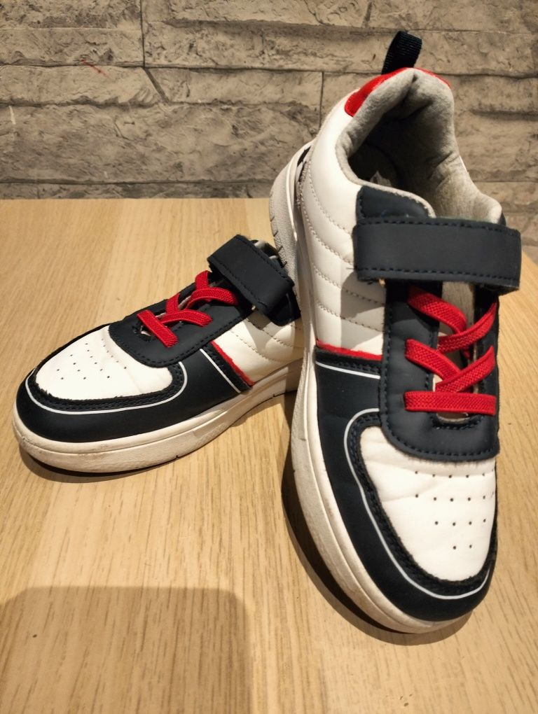 Buty trampki adidasy jesienne chłopięce r 32