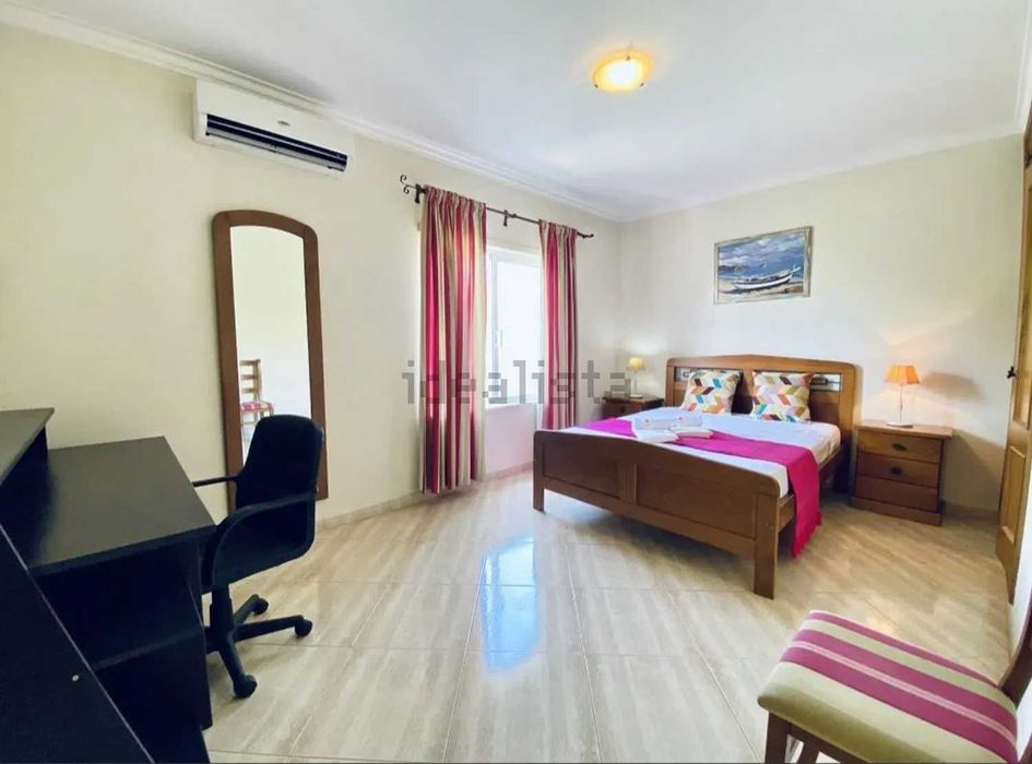 Apartamento T2 Quarteira