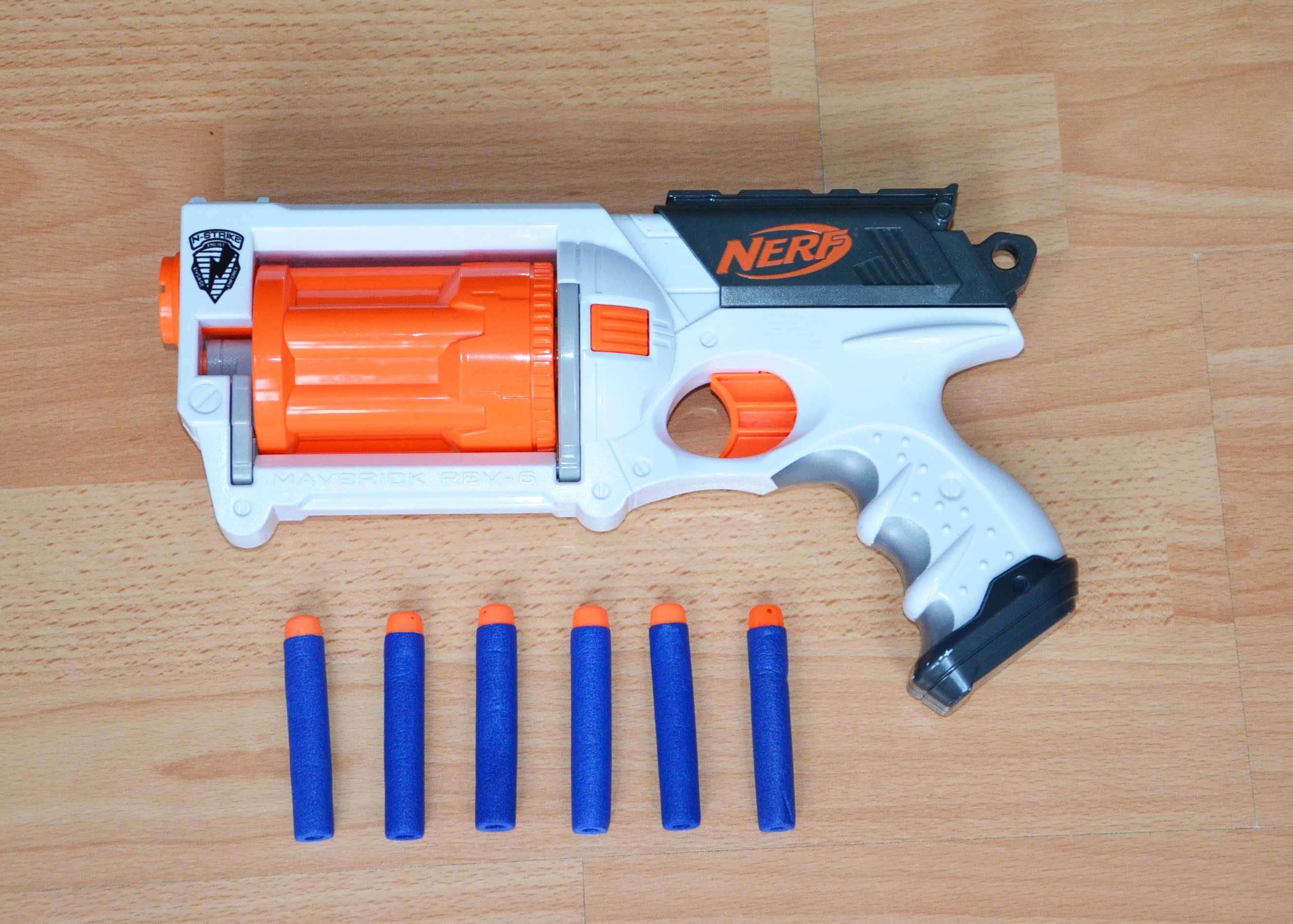 Pistolet NERF Maverick Rev-5 N-Strike