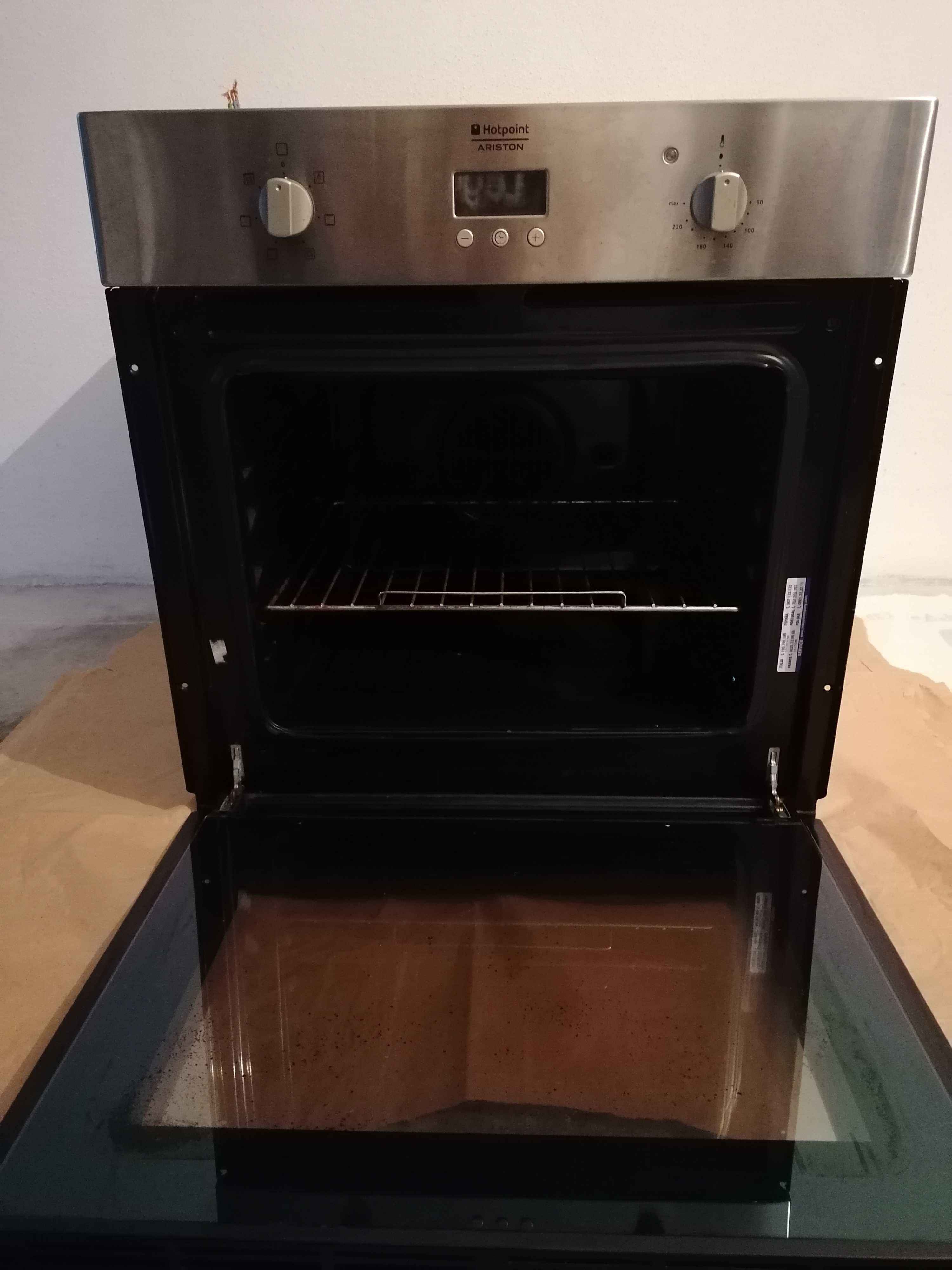 Forno hotpoint usado em bom estado