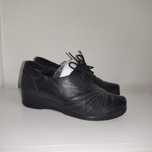 Buty  skóra naturalna rozmiar 37
 Axel