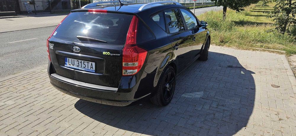 Kia ceed lift kombi 1,6 CRD