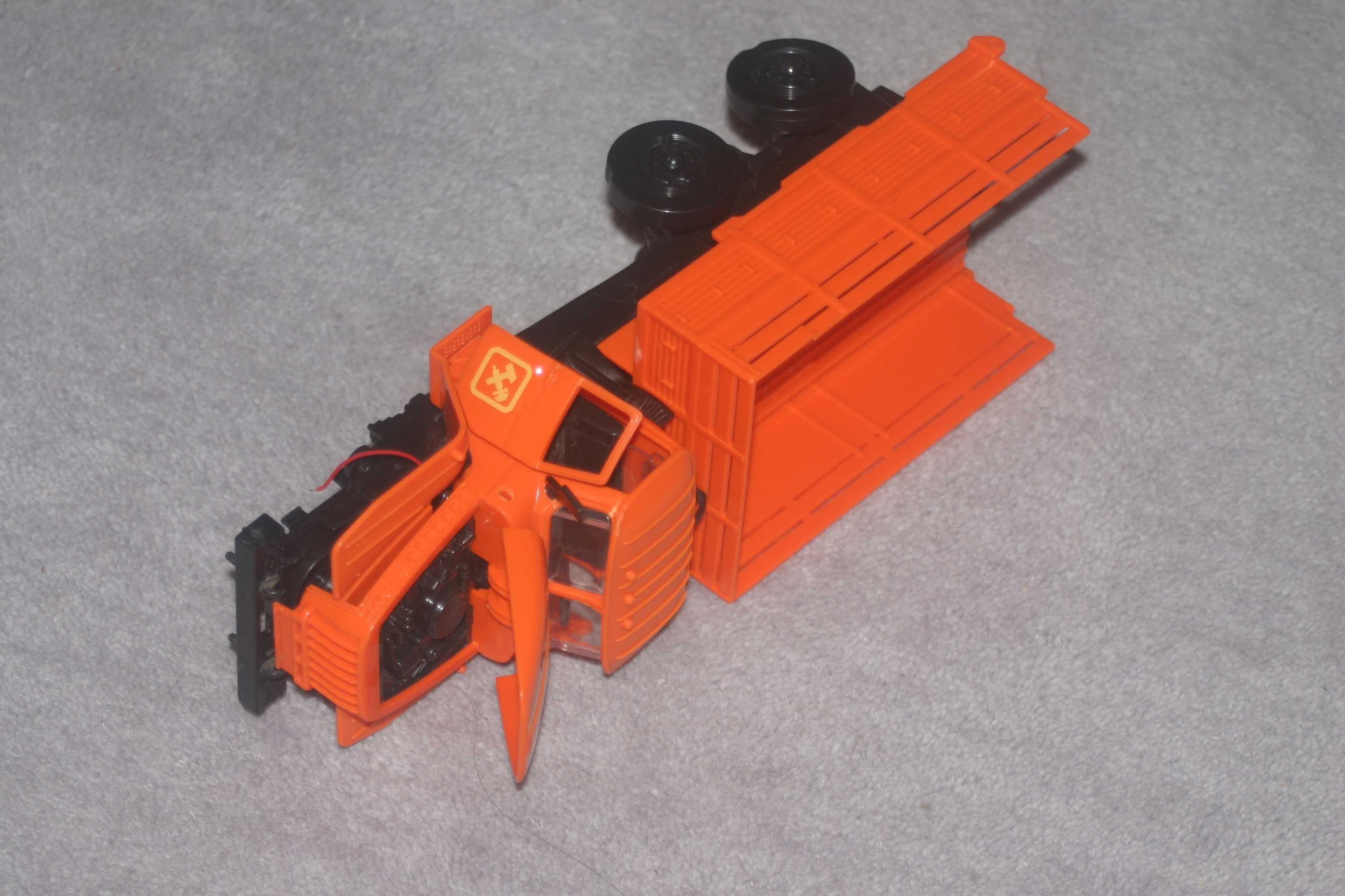 1/32 игрушка урал грузовик машинка на з/ч или диорамы