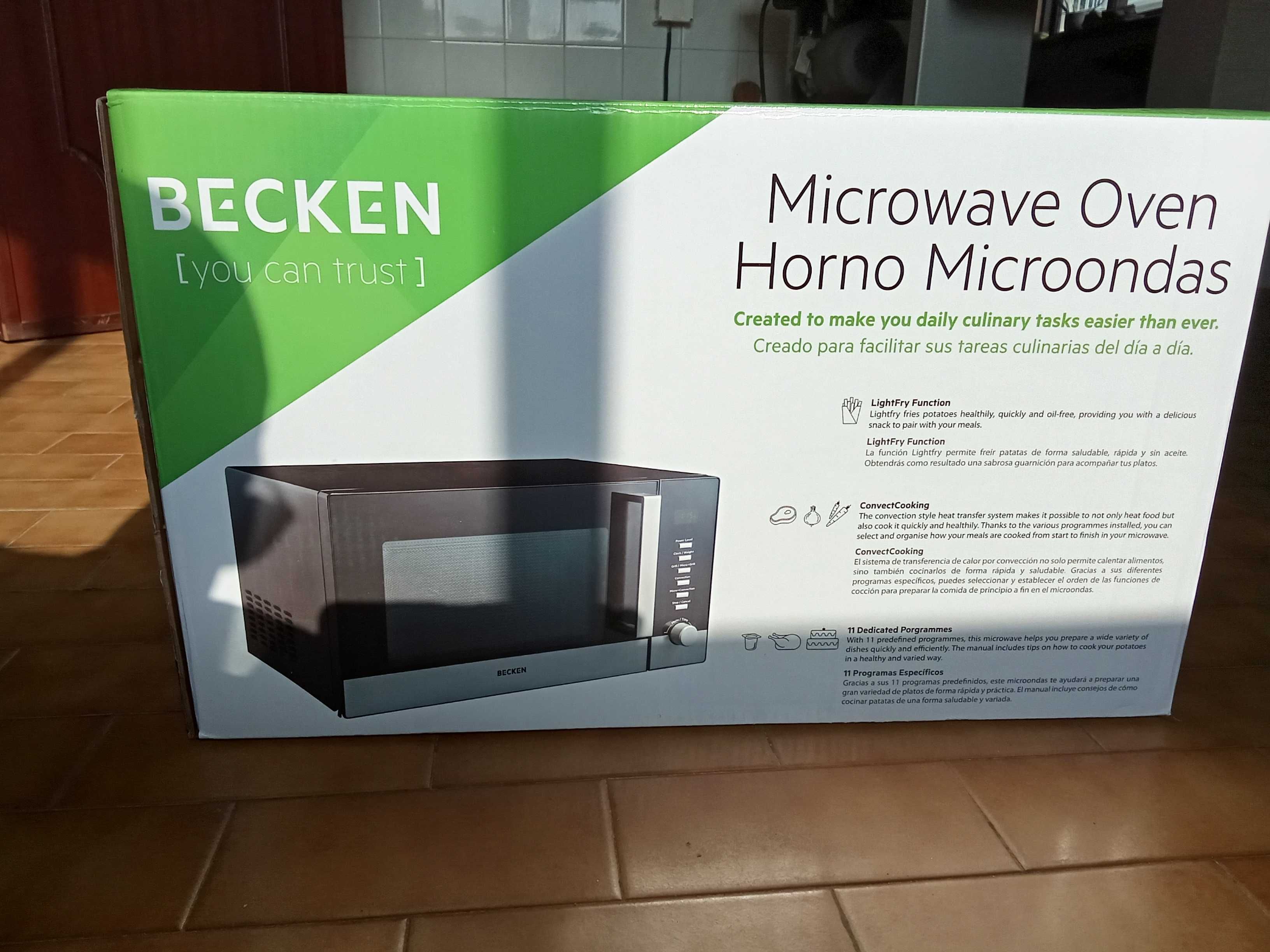 Forno Microondas Becken