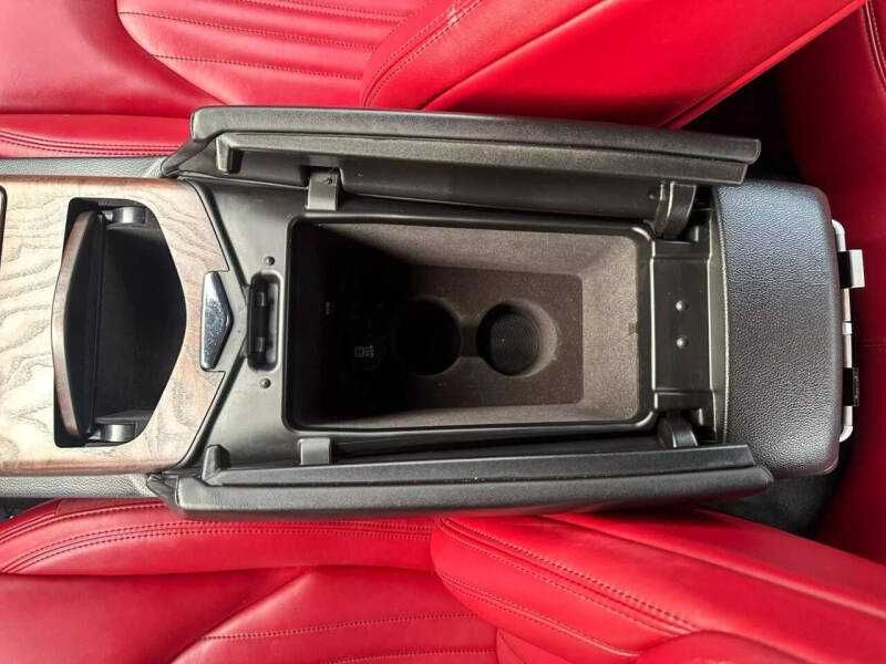 2017 Maserati Ghibli