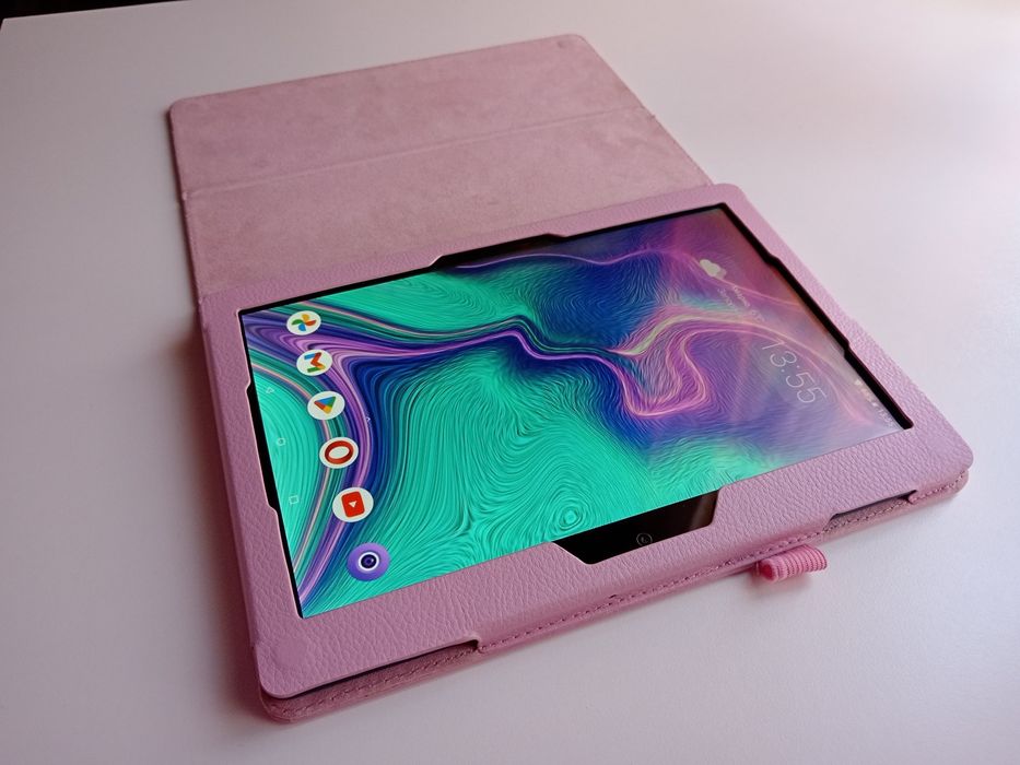 планшет Lenovo Tab E10 2 чохла+поклеєне скло (дуже гарний стан)