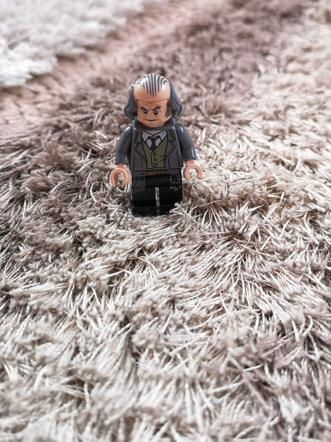 Lego oryginalna figurkaHarry Potter Argus Filch