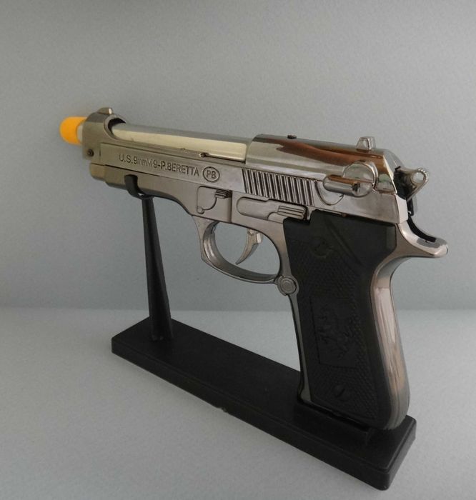 Зажигалка газовая пьезо турбо пламя Беретта