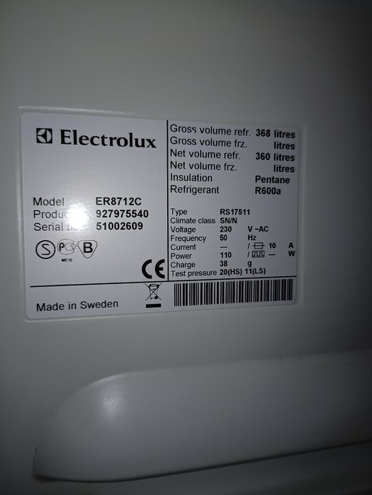 Холодильник Electrolux