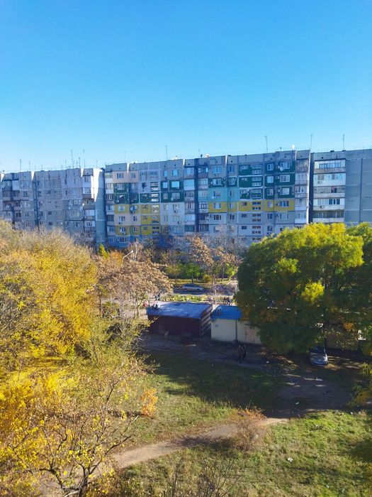 Сдам 2х комнатную квартиру начало 15 мкр (без мебели)