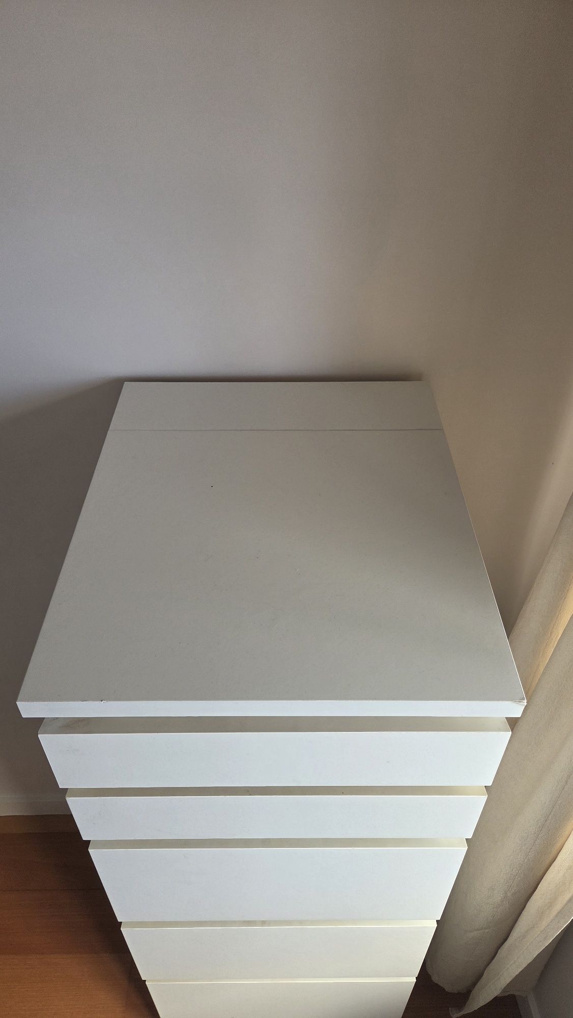 Cómoda c/6 gavetas (branca) - IKEA