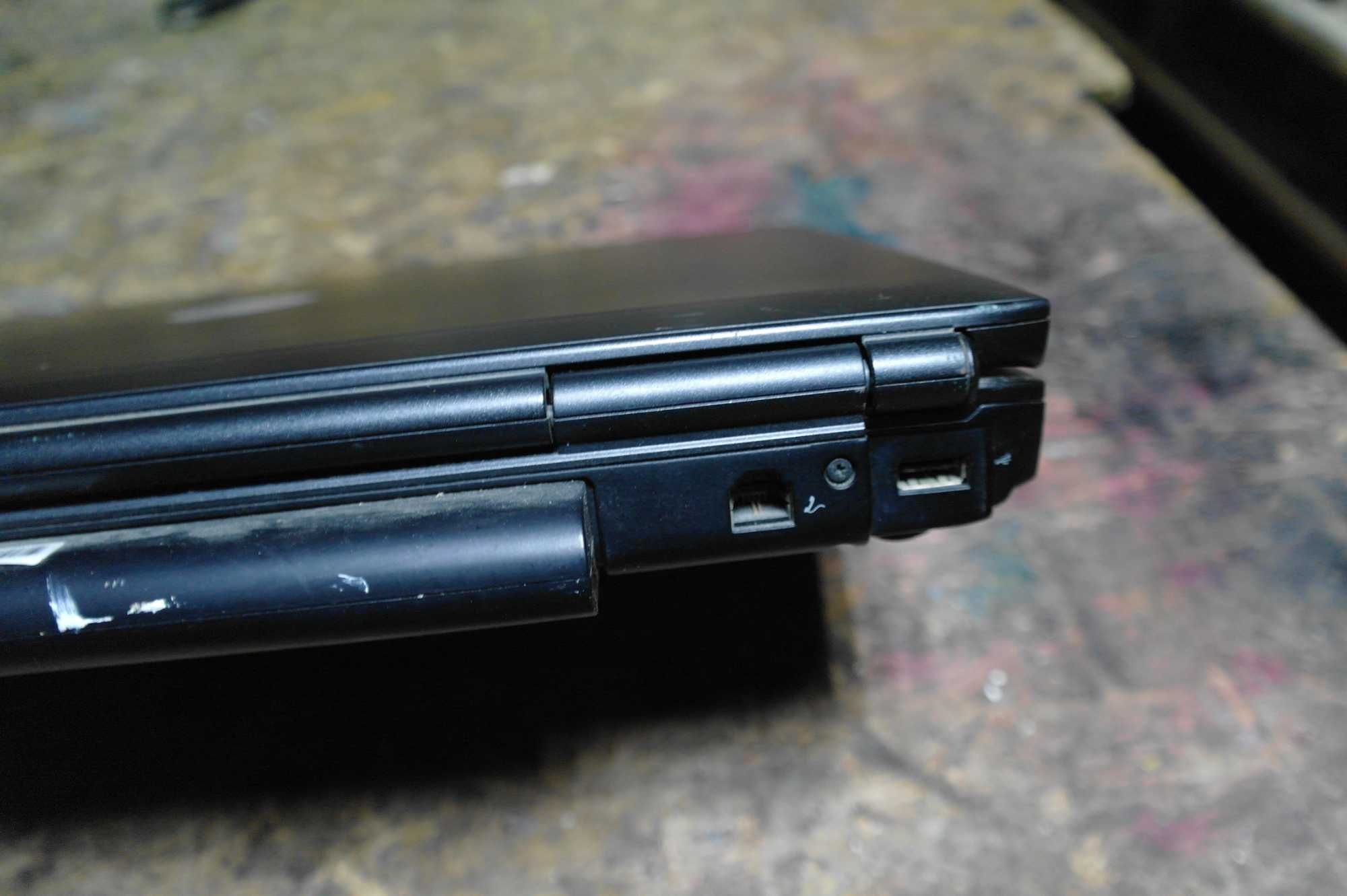 Laptop Dell 17" sprawny