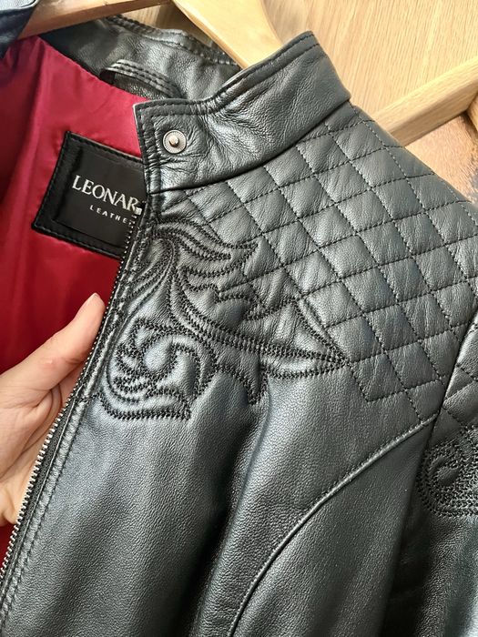 Продам чорну куртку натур.шкіра XS