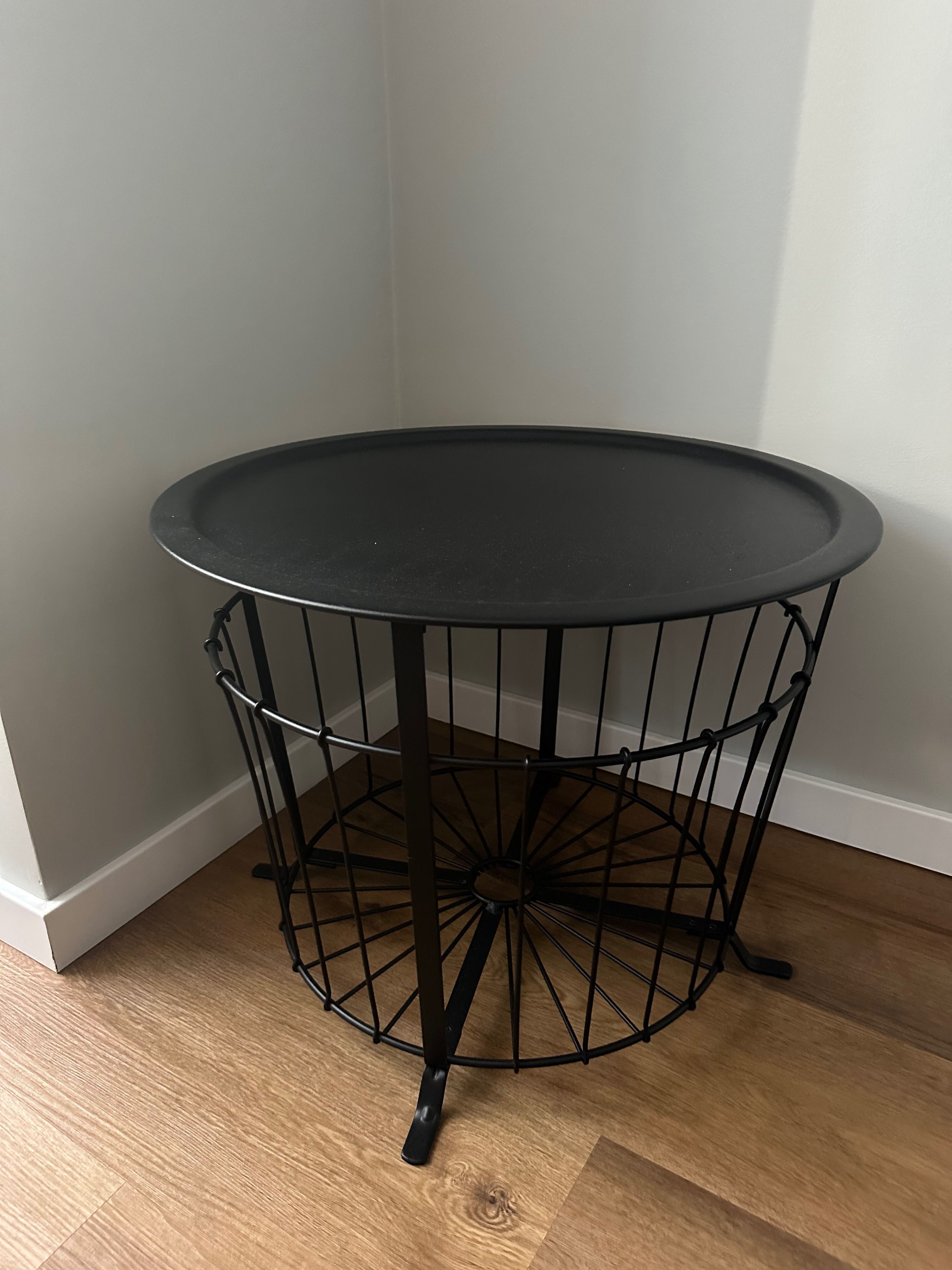 Mesa de apoio em ferro