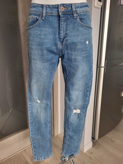 Męskie jeansy Bershka rozm. 40