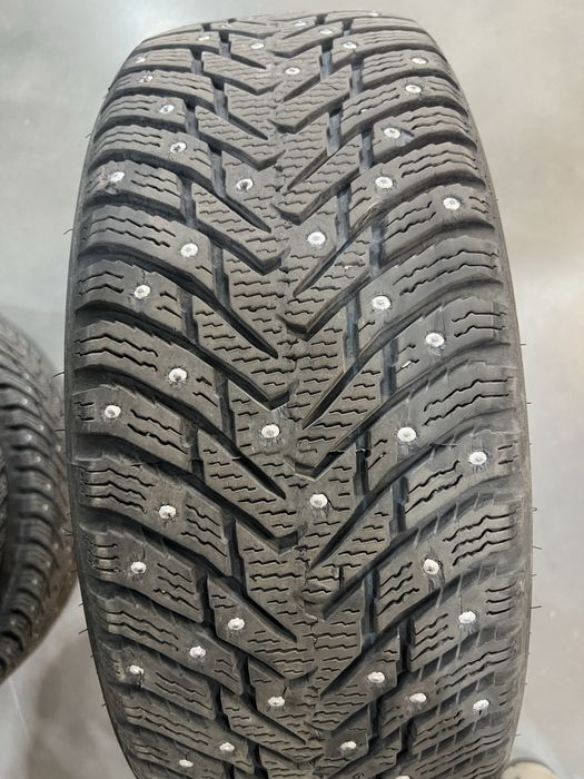 Продам шины nokian R16