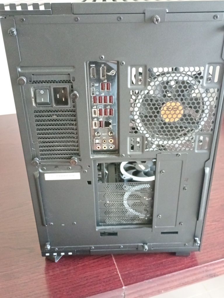 Komputer Gamingowy RTX 5090