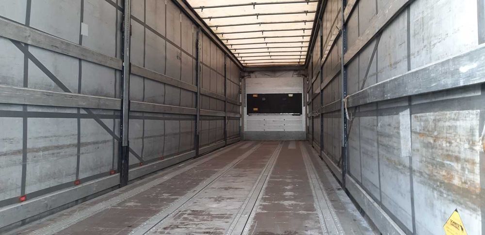 Naczepa schmitz  2014r Unoszony dach Standard   .z niemiec