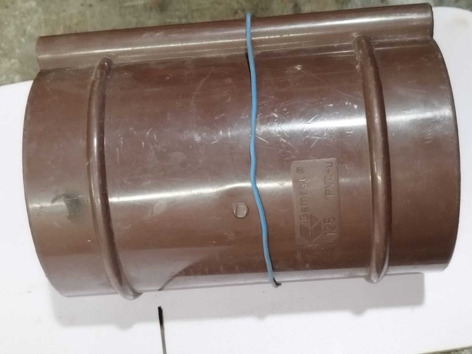 Łącznik rynny PCV Gamrat 125 brązowy -5 sztuk