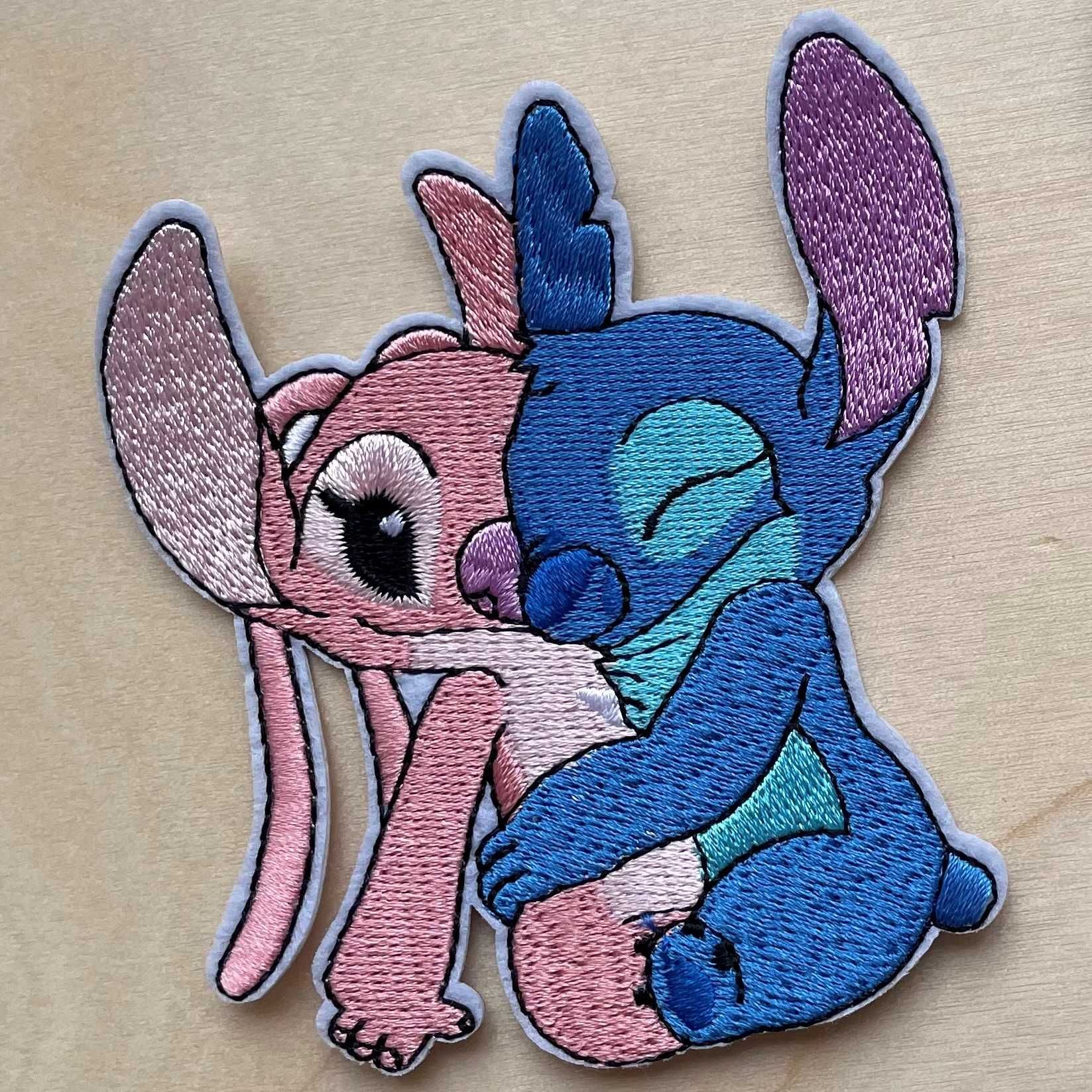 Emblema Stitch and Angel