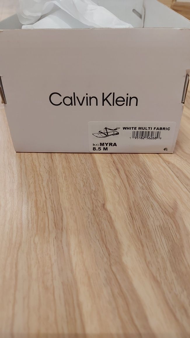 Босоніжки Calvin Klein