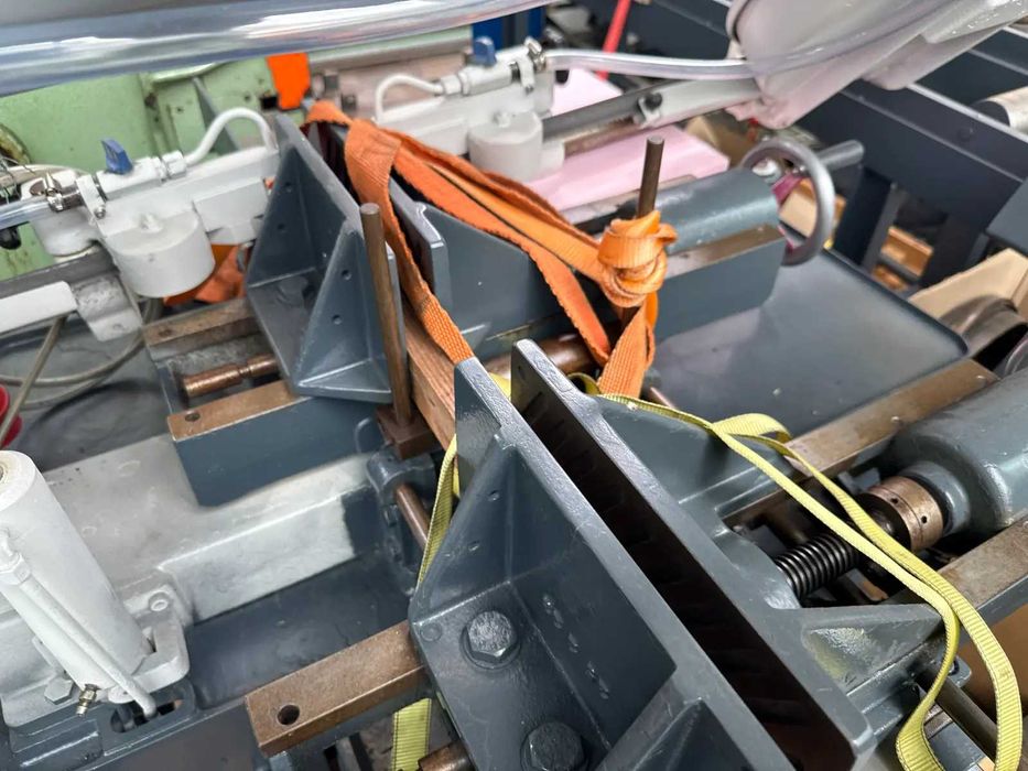 Piła taśmowa do metalu