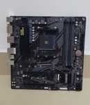 Материнська плата Gigabyte ultra durable b550m