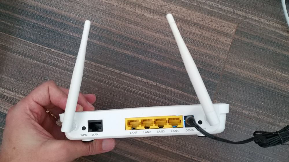 ROUTER smc barricade N 300mbps