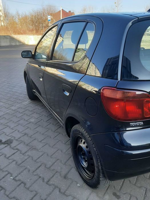 Toyota Yaris 1.0
