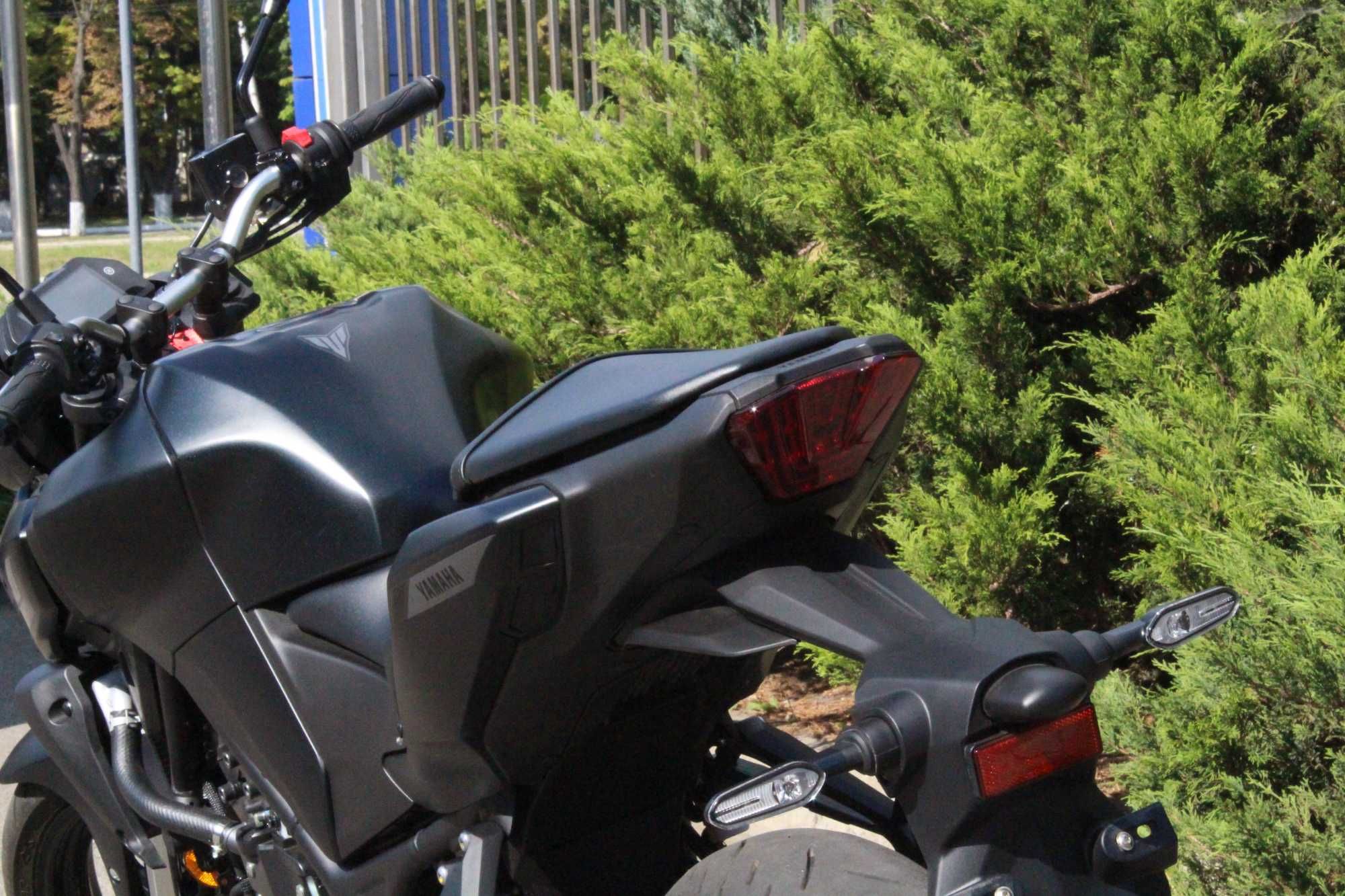 Мотоцикл Yamaha MT-03 2025