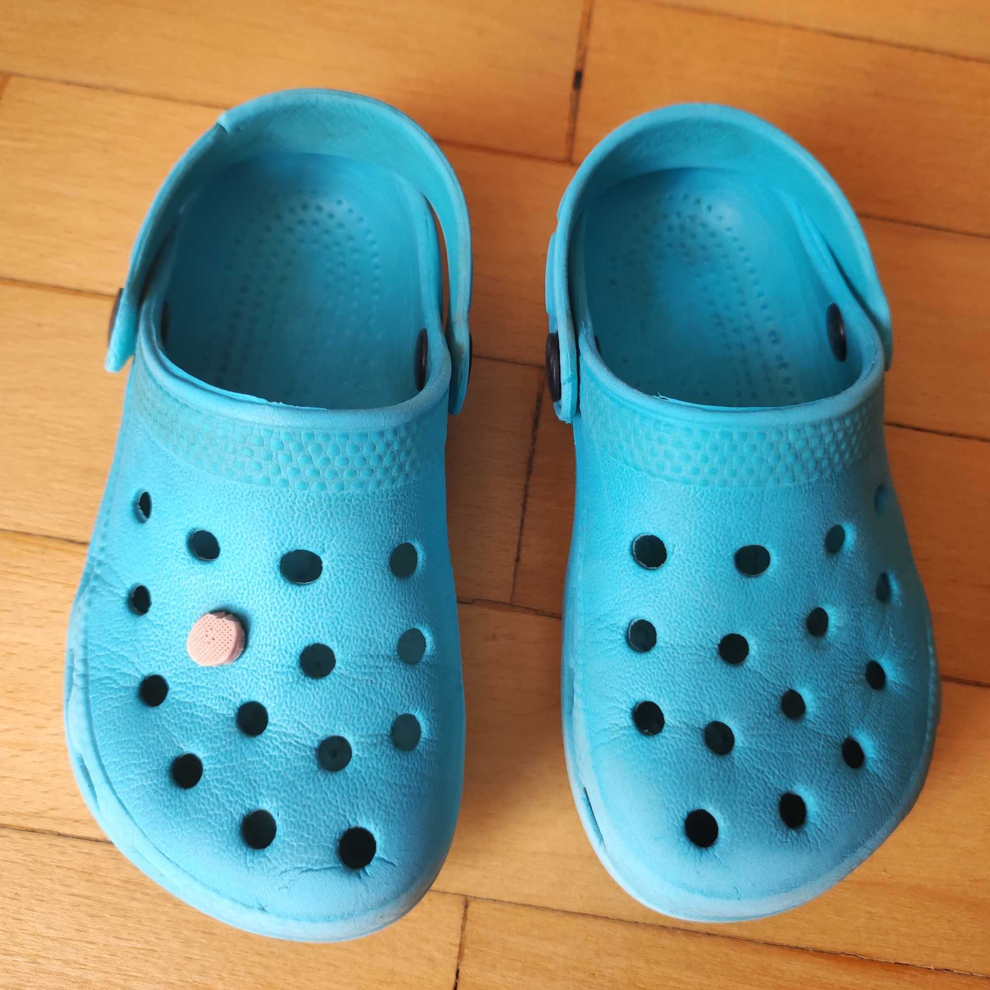 Buty crocs niebieskie nr 25