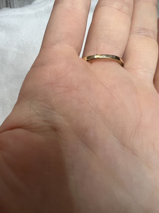 Pierścionek srebro S925 pozłacany cyrkonie kryształki delikatny