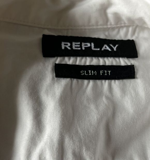 Vendo Camisa Replay.