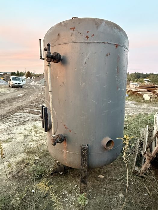 Zbiornik stalowy ciśnieniowy na wodę bufor