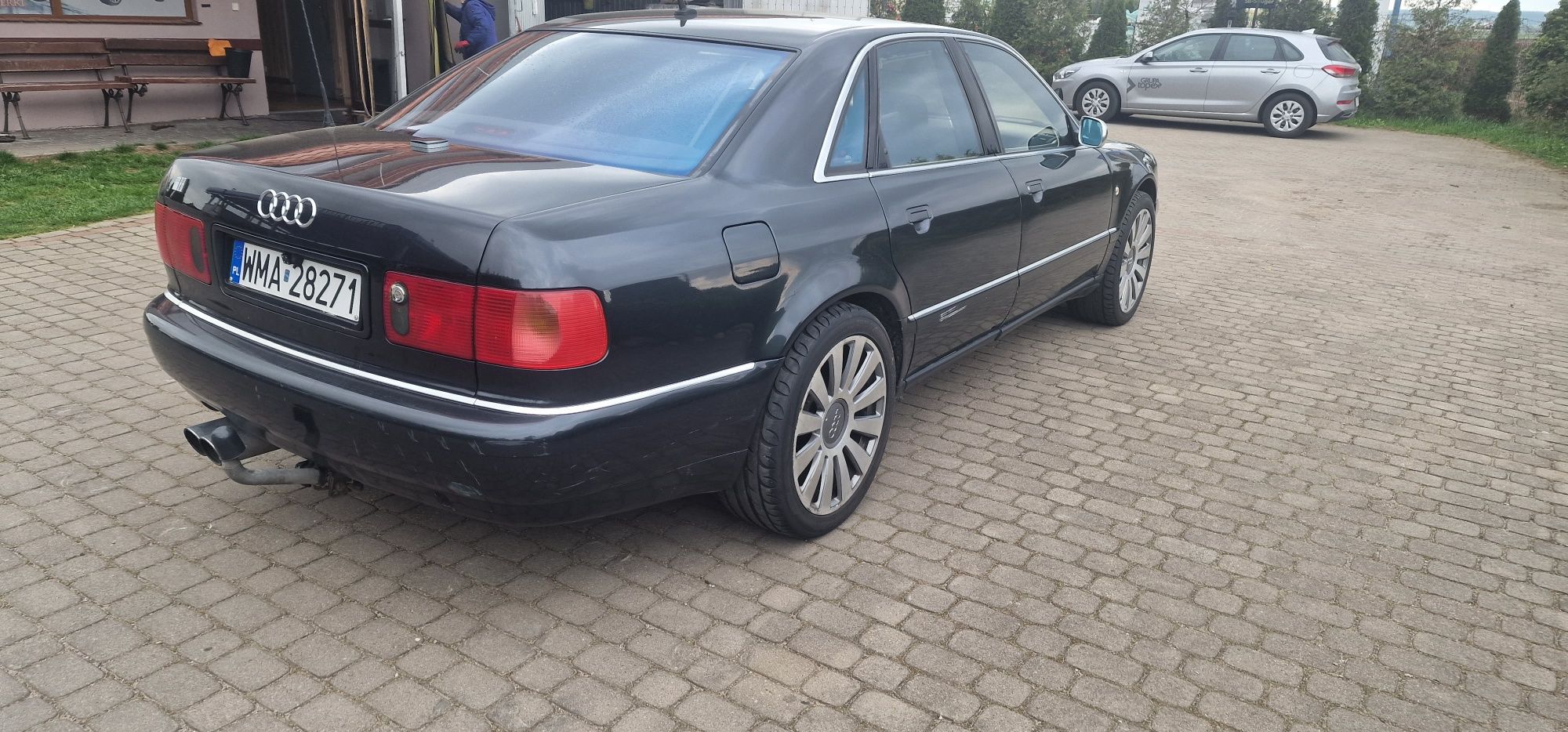 AUDI S8 D2 przed lift